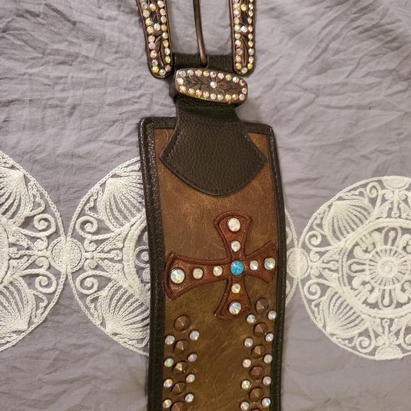 Belt - Picture 3 of 3